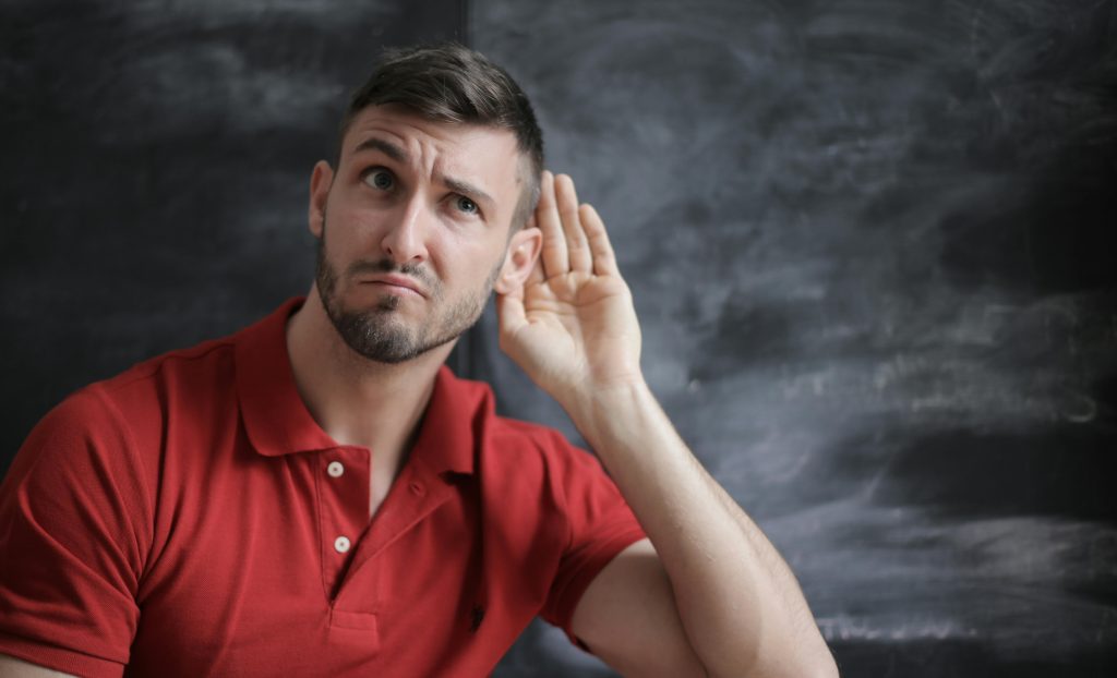 Salud auditiva en el trabajo: cómo prevenir la hipocausia y cuidar tu bienestar