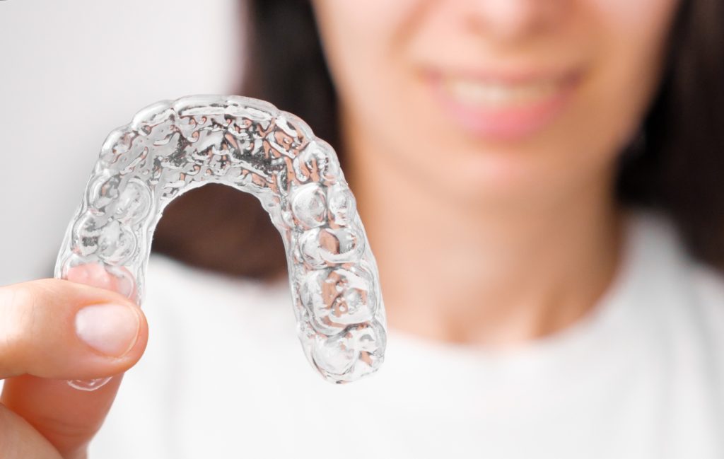 Bruxismo: Cómo el estrés puede perjudicar tus dientes. Prevención y tratamientos