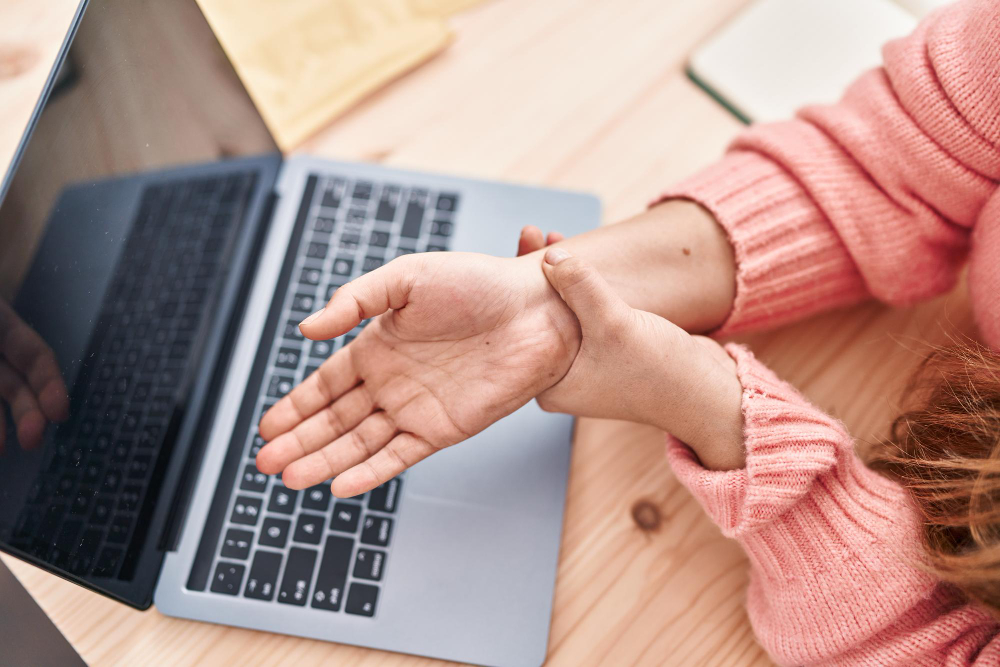 Manos y muñecas: prevenir para mantener la actividad y la calidad de vida